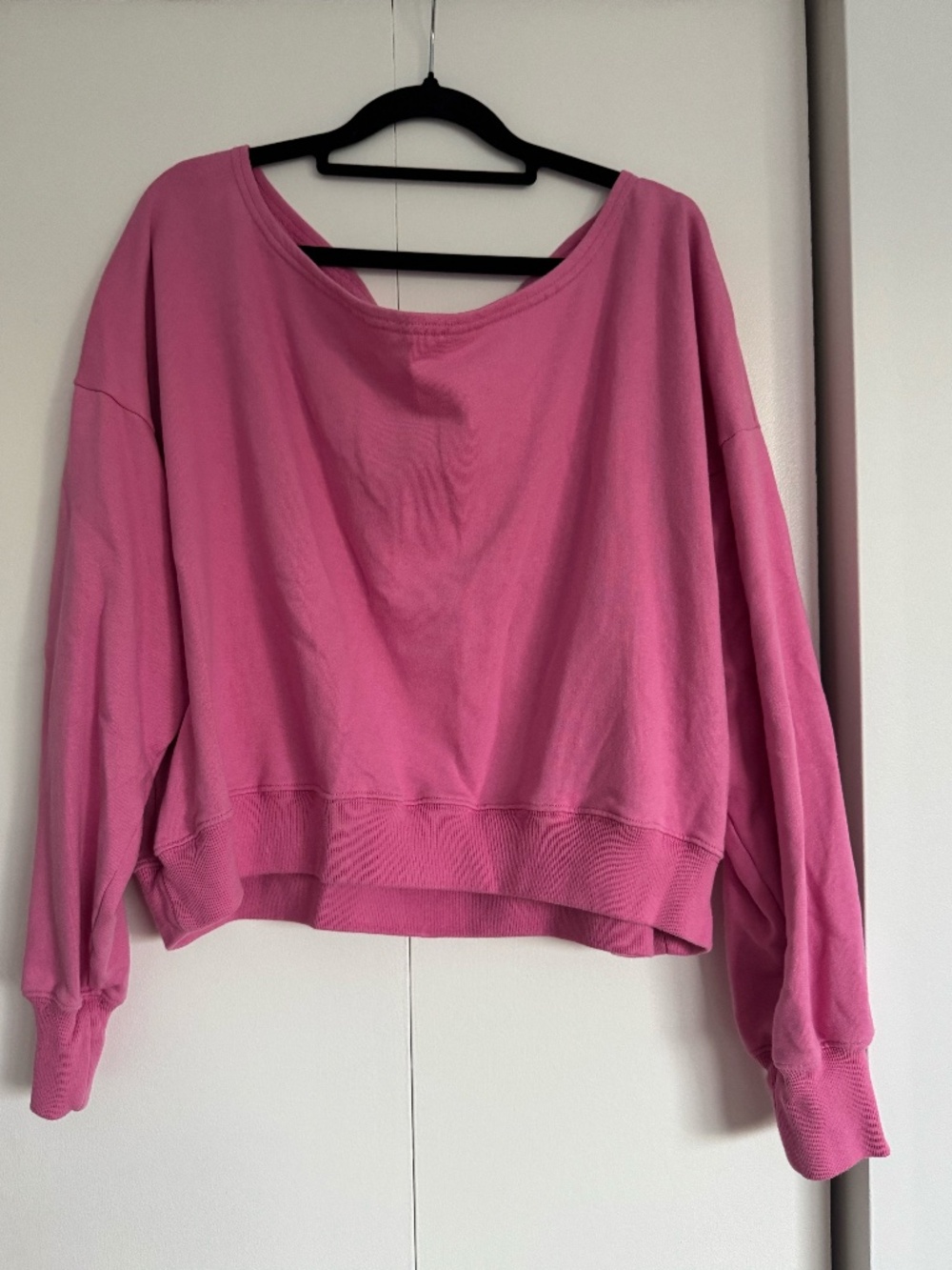 Off-The-Shoulder Sweatshirt - Hollister